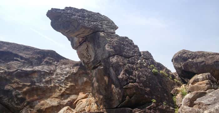 竹ヶ島ゆるぎ岩