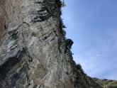 インカ橋の真上も圧巻の断崖絶壁