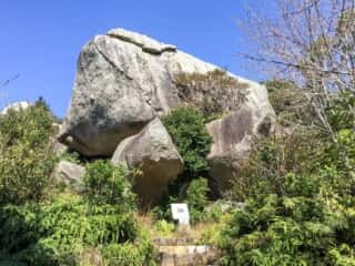 唐人石巨石群　イワクラ（磐座）