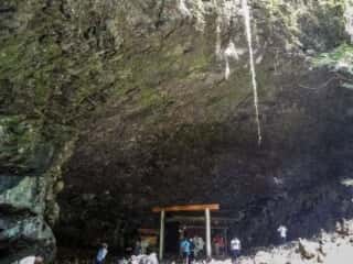 天岩戸神社　天安河原