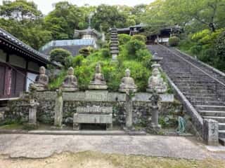 四国八十八ヶ所霊場 第68番札所 神恵院・第69番札所 観音寺