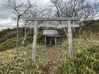 五葉山