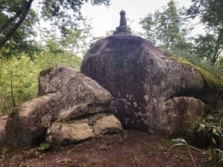熊野神社遺跡　燈明の塔
