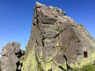 妙高山の巨石
