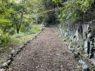 御嶽山 蓮池への道