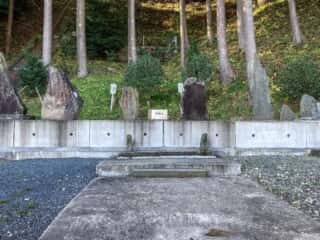 釣石神社　石の博物館