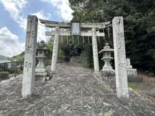 八倉比賣神社