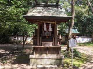 伊弉諾神宮　左右神社