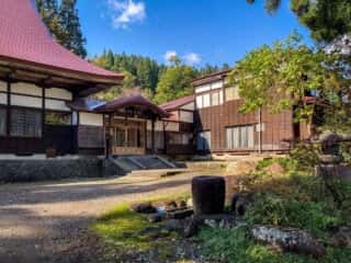 竜泉寺