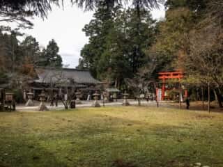 丹生都比売神社 境内