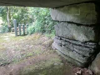 三明寺古墳から外を臨む