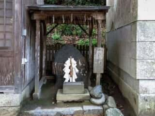 志賀海神社　末社　磯崎社