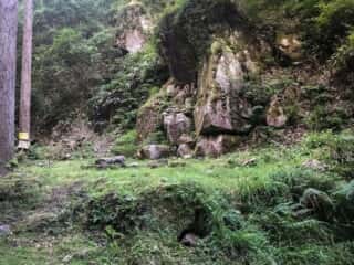 熊野神社遺跡内のテラス