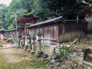 三船神社 境内