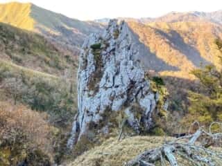 大剣神社・御塔石