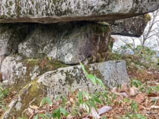 石上山 巨石群