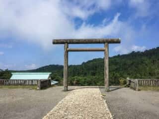 霧島神宮古宮　鳥居