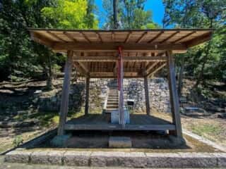 末刀岩上神社 拝殿
