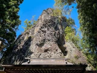 中之獄神社 磐座
