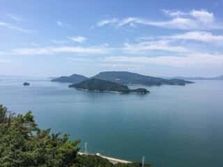 小瀬の重岩 (小瀬石鎚神社) からの景色