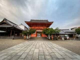 八坂神社　南楼門