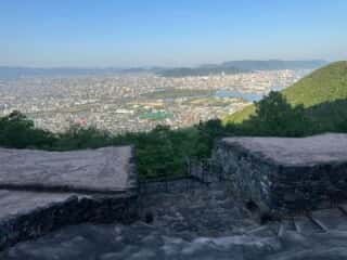 四国八十八ヶ所霊場 第84番札所 屋島寺の朝