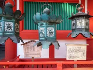 春日大社灯篭の説明　徳川綱吉寄進灯篭