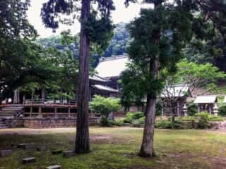 海神神社　境内