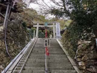 宝厳寺参道
