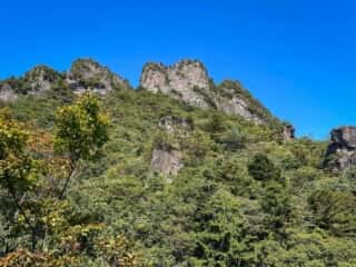 中之獄神社 背後の山
