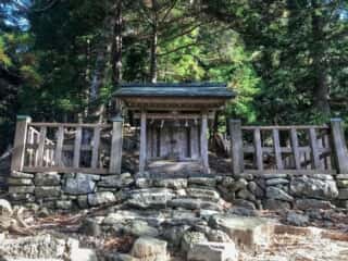 黄金山神社　拝殿