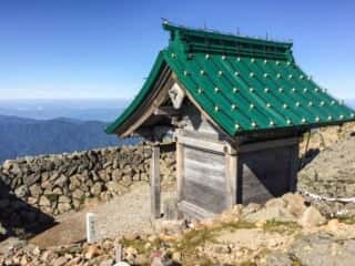白山頂上 白山比咩神社奥宮