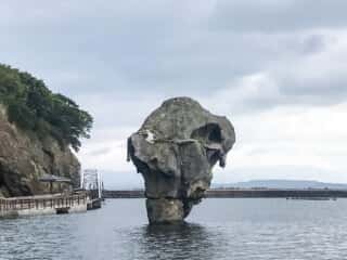 かもめ島　瓶子岩　鷗島