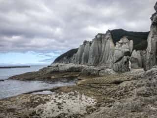 仏ヶ浦の奇石