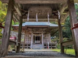 丹内山神社　拝殿