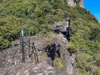 妙義山 胎内くぐり
