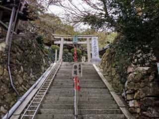 宝厳寺参道