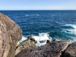 海岸の岩場