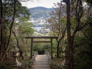 自凝神社（おのころ神社）参道