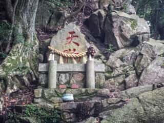 大龍寺 奥の院　天狗岩