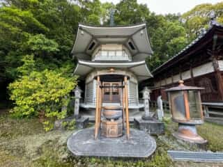 四国八十八ヶ所霊場 第68番札所 神恵院・第69番札所 観音寺