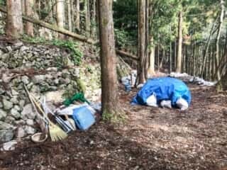 若杉山遺跡の発掘調査現場