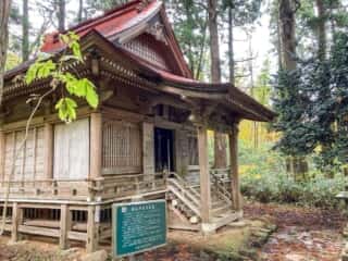 真山神社五社殿