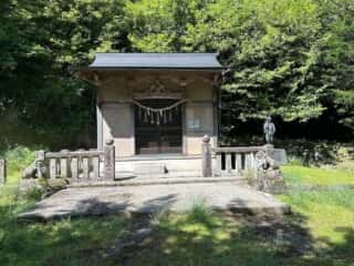 劒山本宮劒神社
