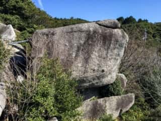 唐人石巨石群