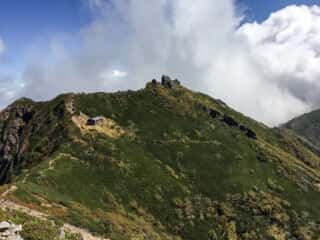 権現岳