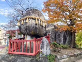 夫婦石