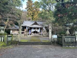 秦神社