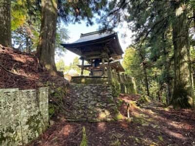 高越山