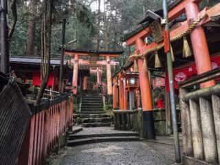 伏見稲荷大社　石井大神